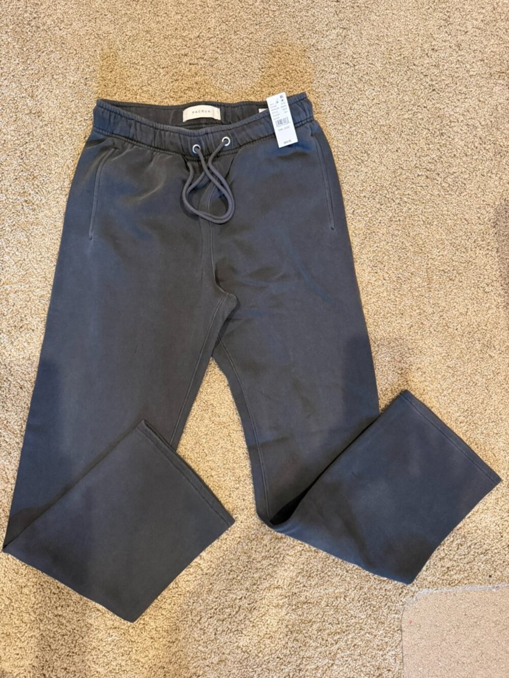 NWT Pacsun Black Straight Leg Sweatpants - size Small